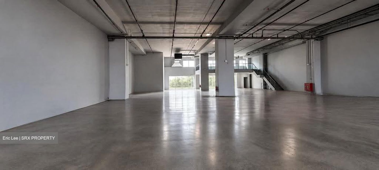 Carros Centre (D25), Factory #633268921